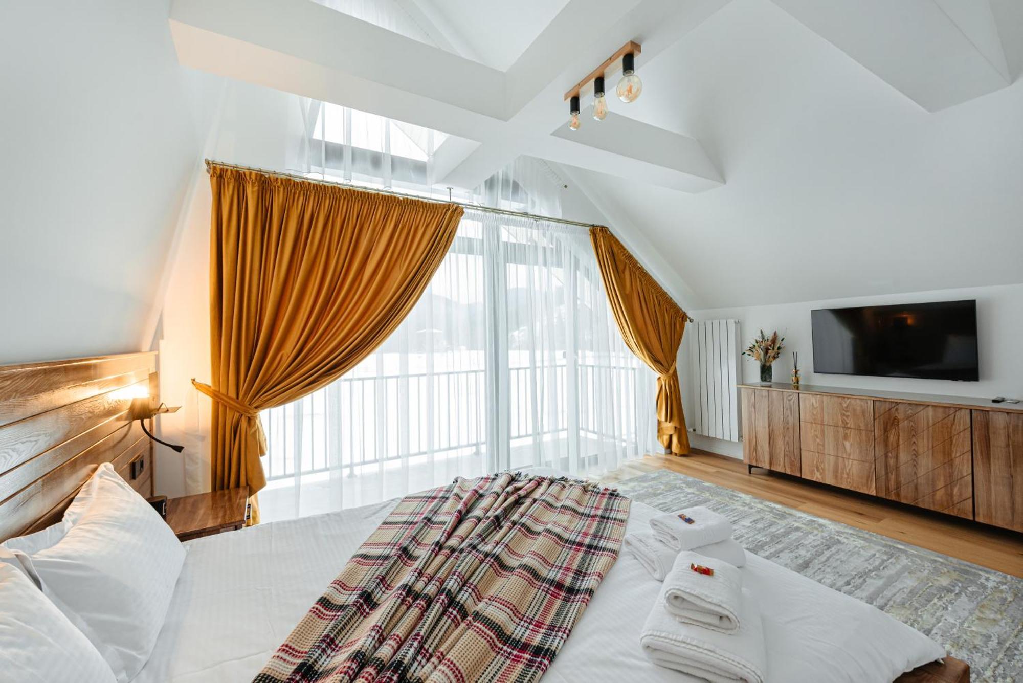 Elviu Guesthouse Lacu Rosu Εξωτερικό φωτογραφία